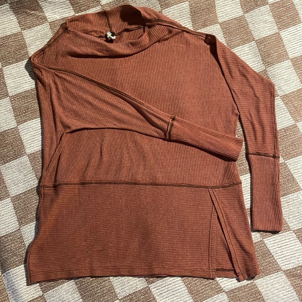 Free People detailed sweater/ long sleeve tee